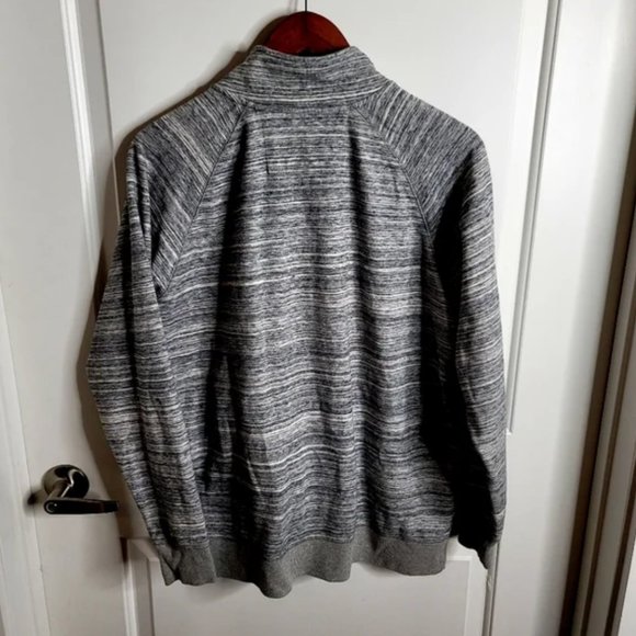 Structure Slim Fit Sweatshirt. Perfect Condition! - Picture 4 of 4